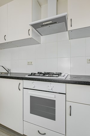 Medium property photo - Uddelstraat 93, 2573 VC Den Haag